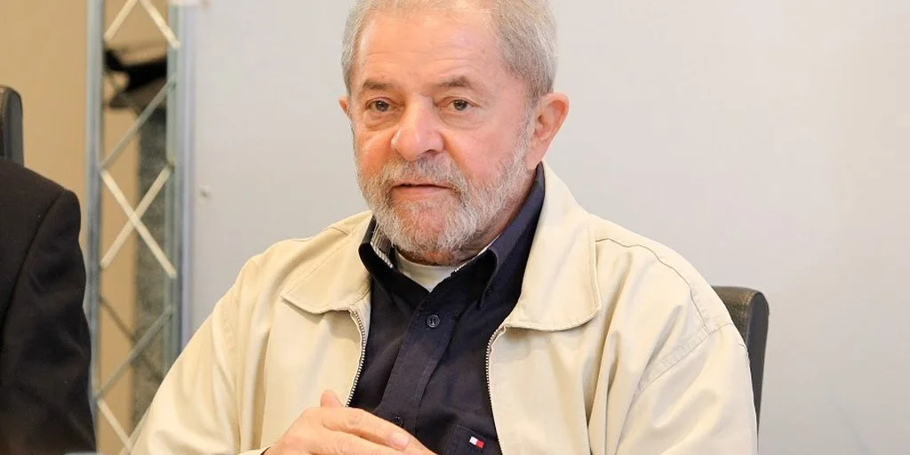 Lula posta fake news contra Bolsonaro e apaga após ser desmentido