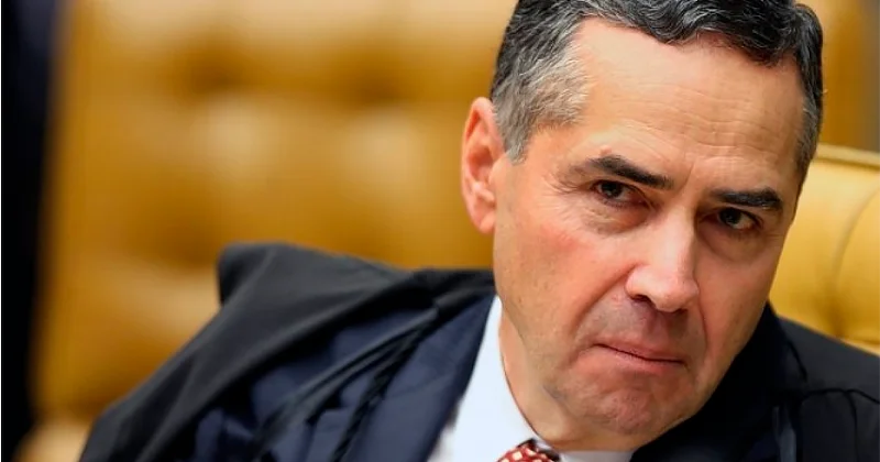 BARROSO INDEFERE