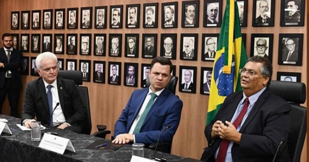 Anderson Torres Flavio Dino