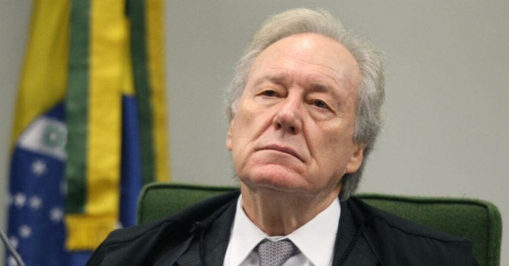 Lewandowski STF