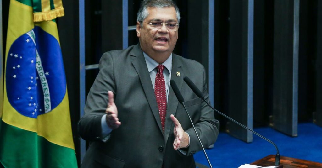 Dino Estadão