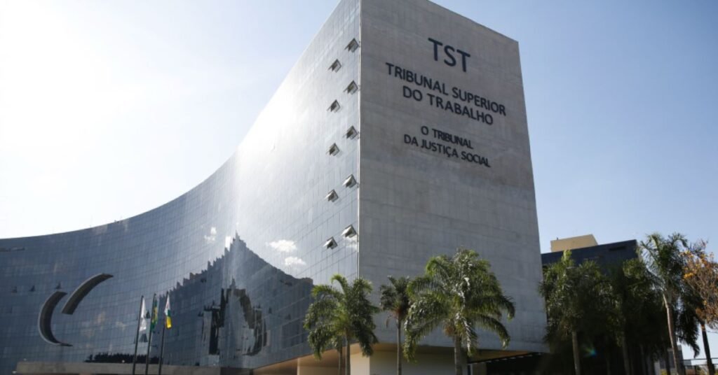 TST carpete