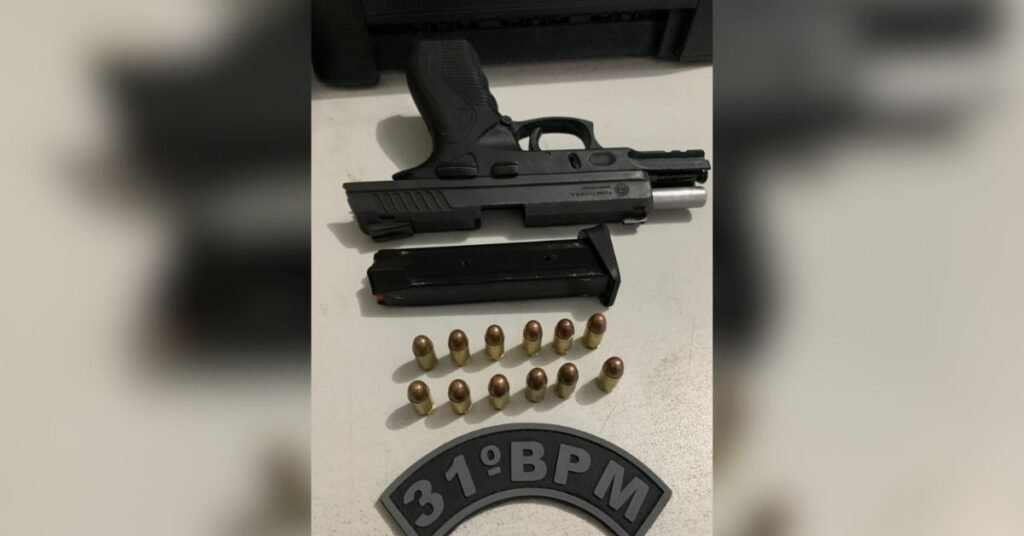pistola aluno