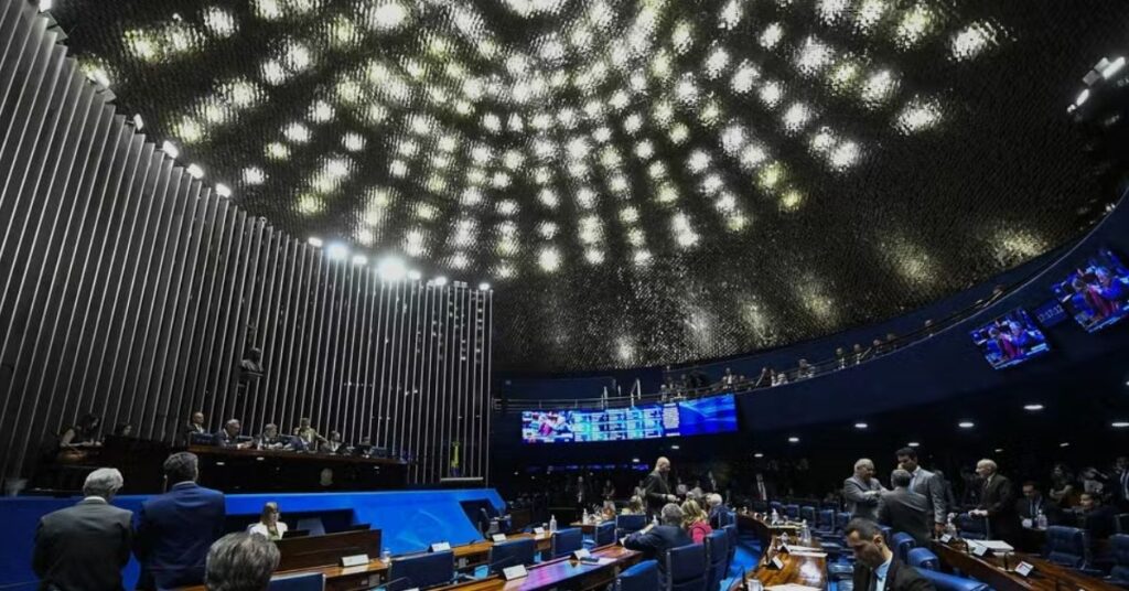 Senado milhões