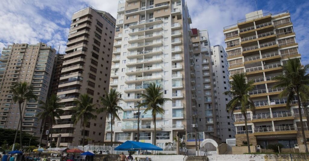 triplex guaruja