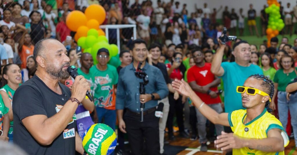 Roberto costa