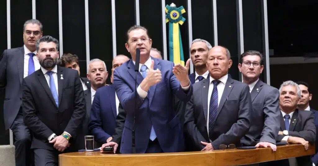 PL escala