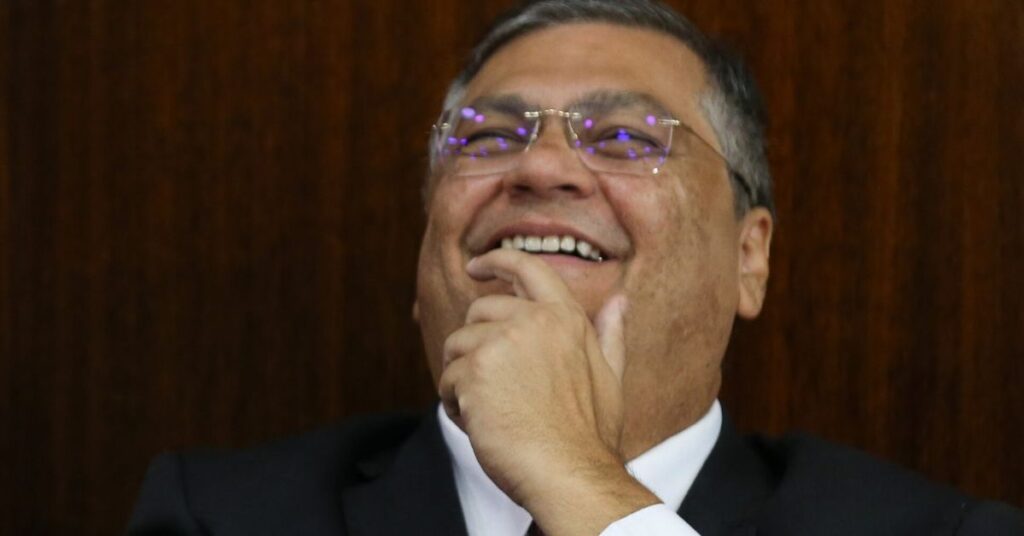 Dino remoção