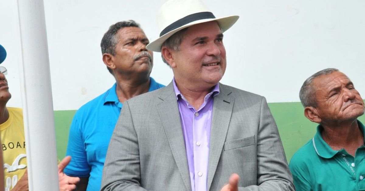 ex-prefeito investigado