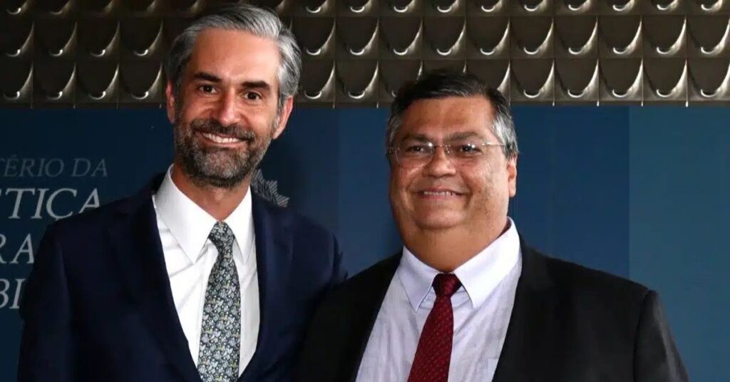 ex-secretário Dino
