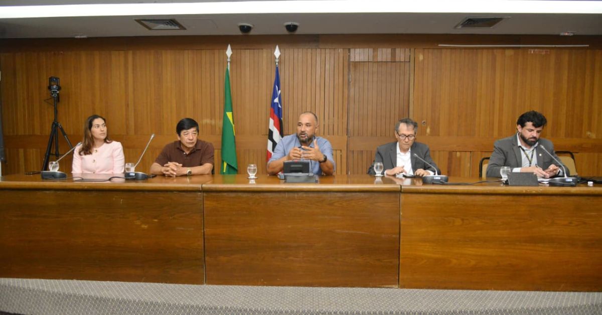 fAMEM uNIÃO