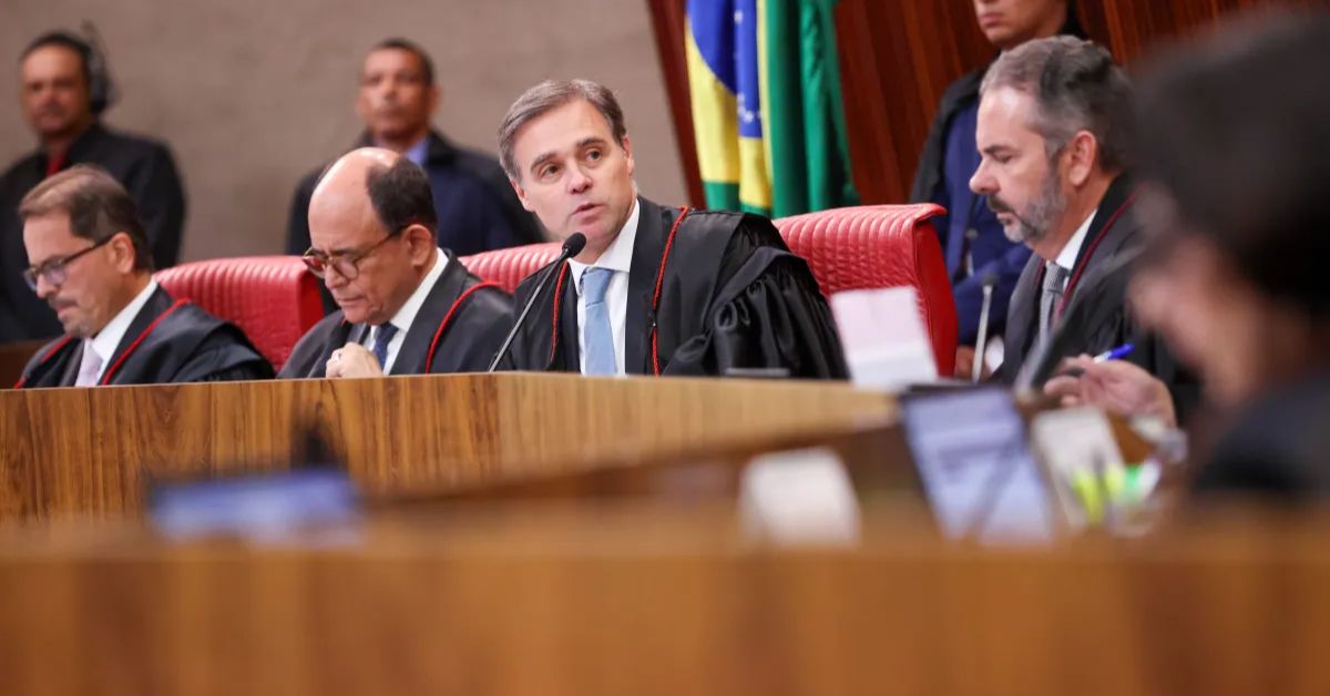 TSE Flávio